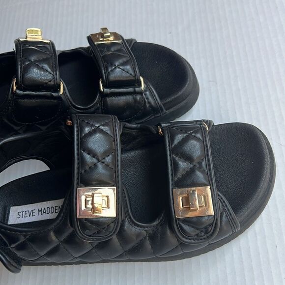 Steve Madden Mona Quilted Sandal in Black size 7 - Picture 8 of 13